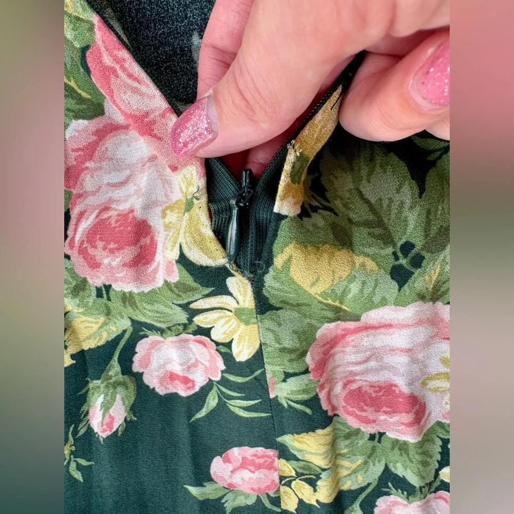 Reformation Sigmund Dress-Belvedere - Picture 15 of 16